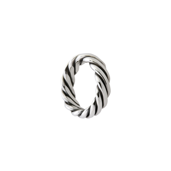 Anillo retorcido 